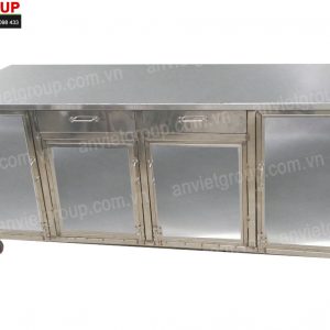 Bàn quầy chế biến công nghiệp